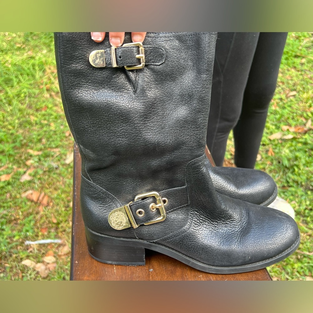 Vince Camuto VV-Wexle Molten Silk Cow Black Leather Moto boots women’s size 8.5